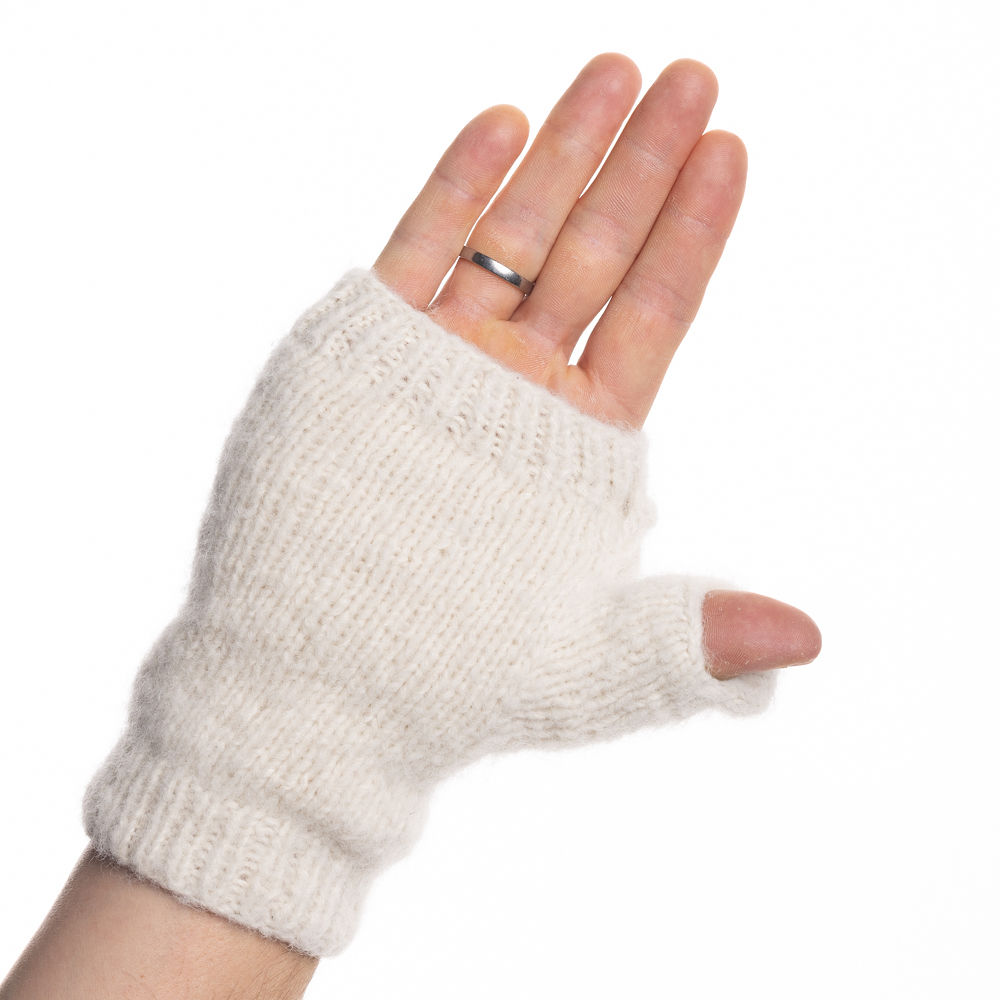 Beanie Fäustlinge mit Kappe anthrazit ansehen